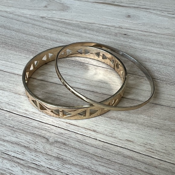 Gold Bracelet Set - Picture 1 of 2